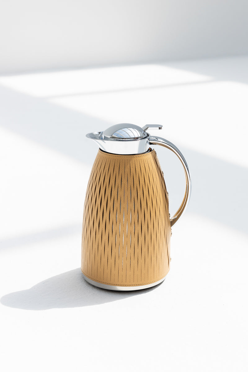 Janine Carafe Medium