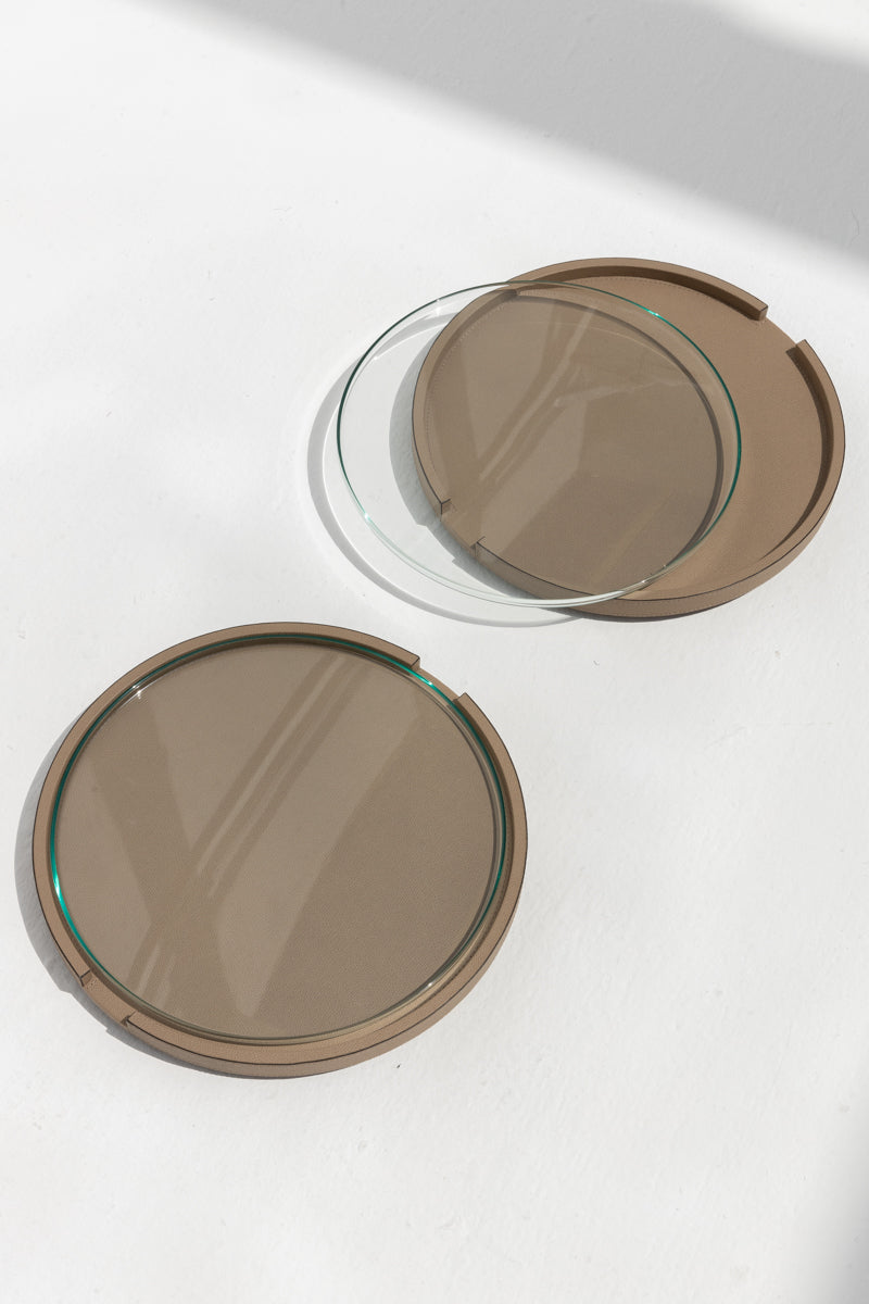 Gourmet Round Tray in Taupe