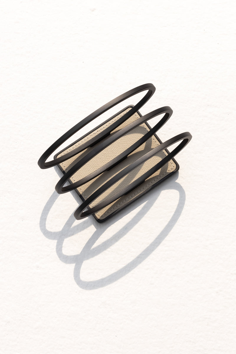 WIRE NAPKIN HOLDER