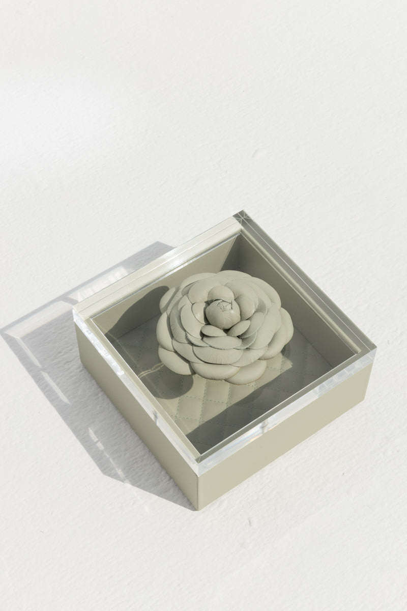 Fleur Camellia Diamond Box Large