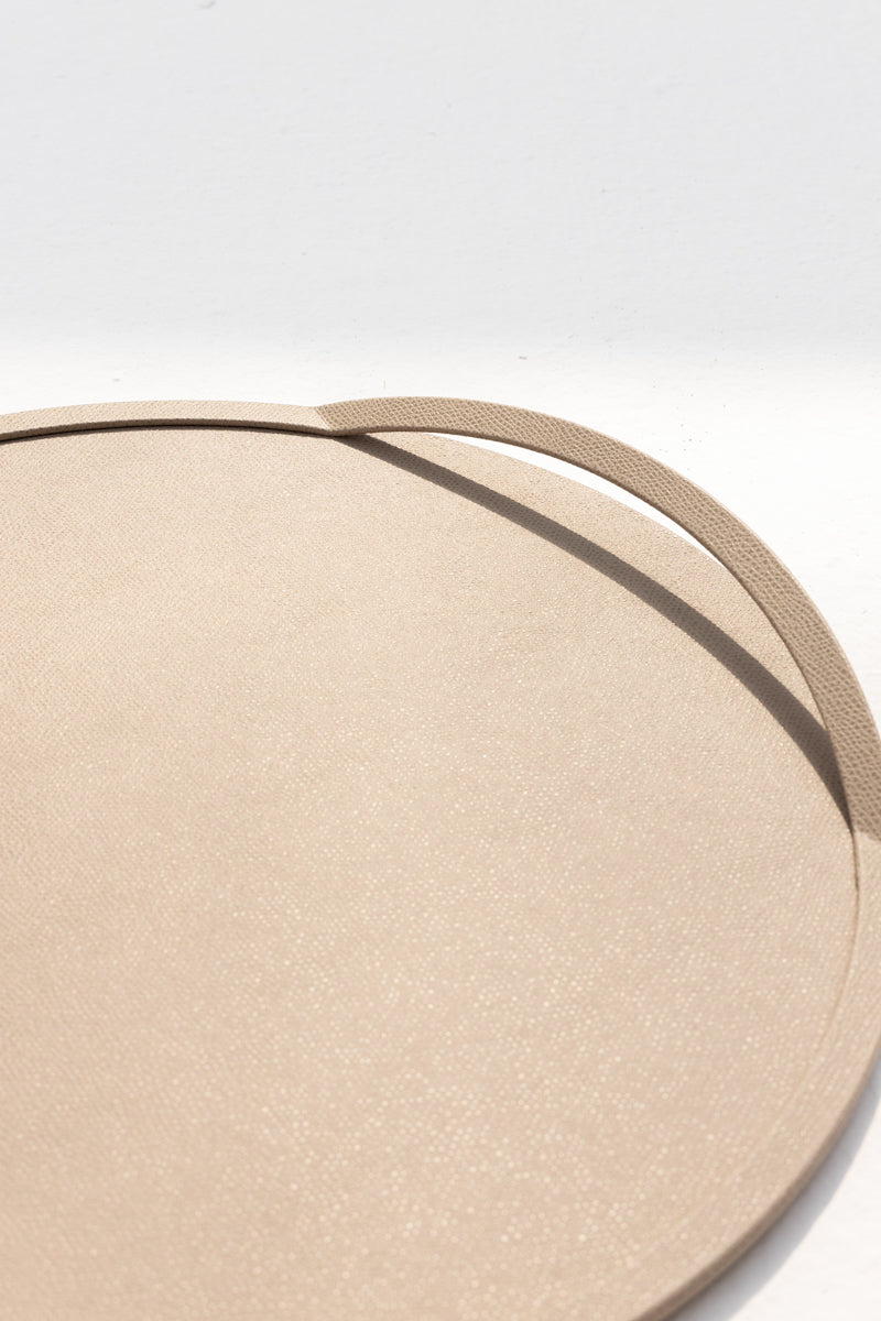 Form Tray Round Large
