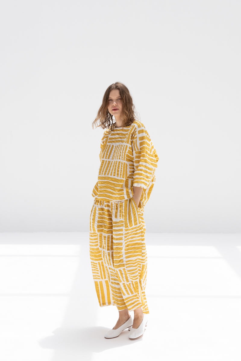 Short Sleeve Square Neck Top