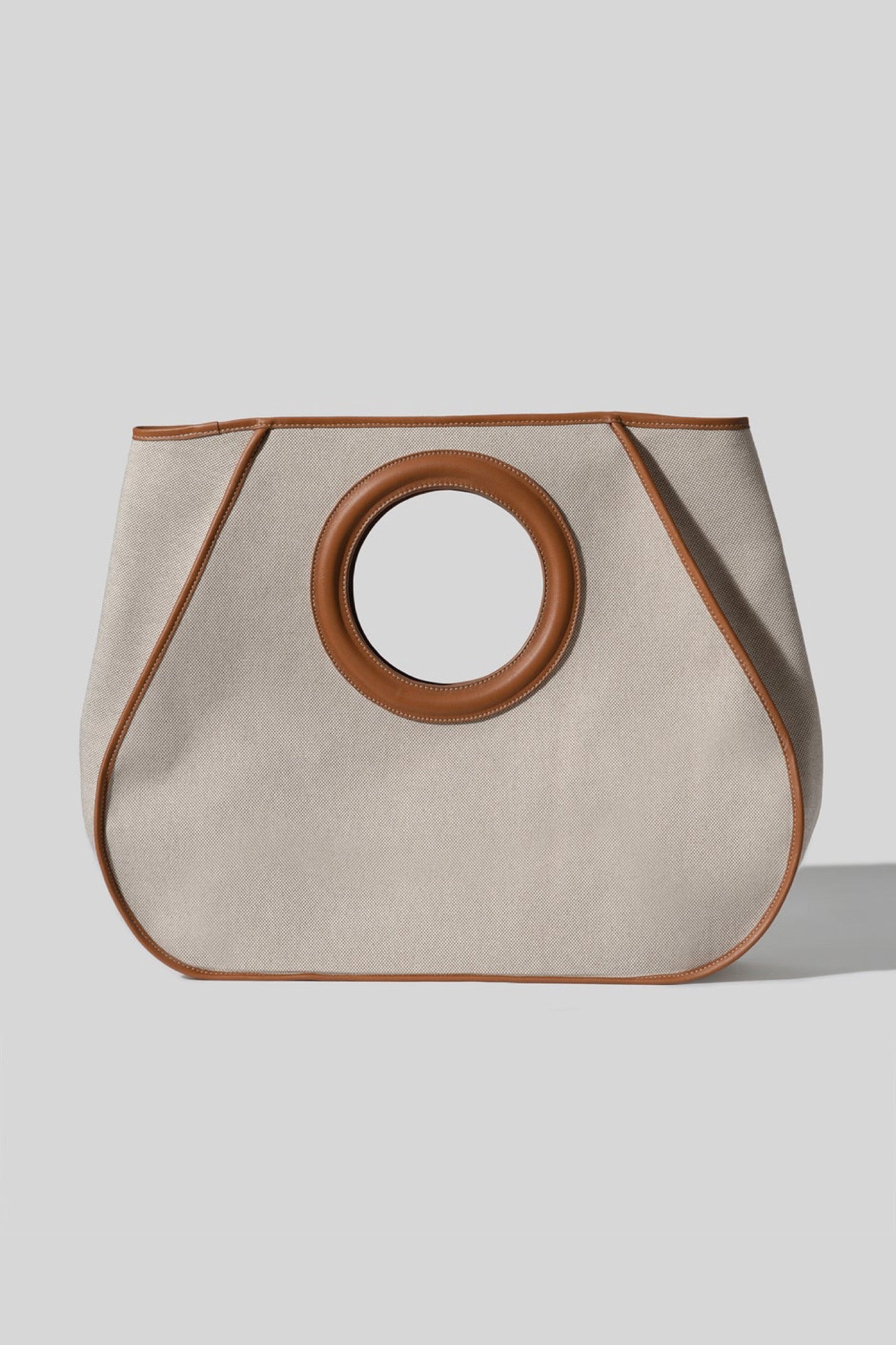 Roda L Canvas Tote Bag