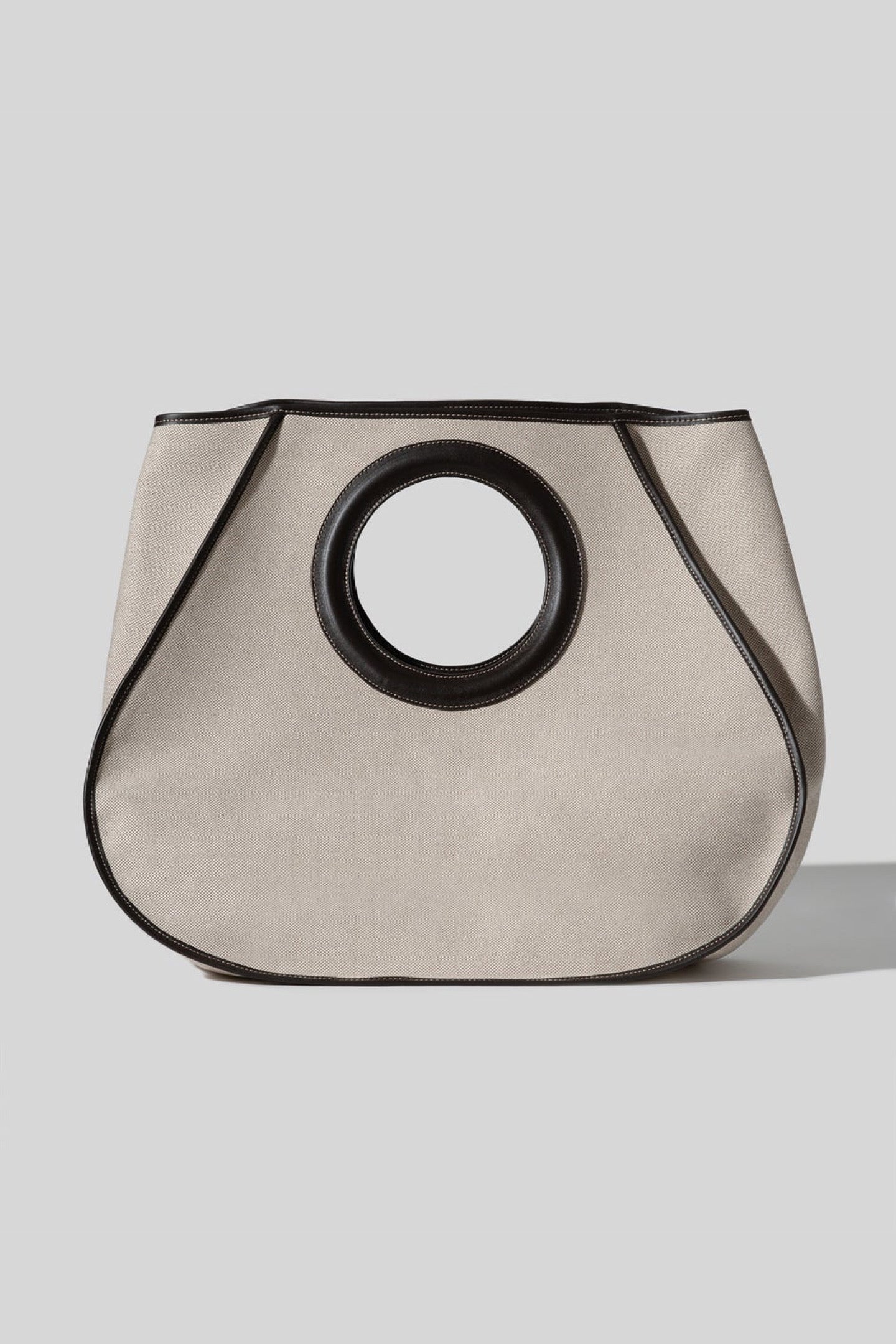 Roda L Canvas Tote Bag